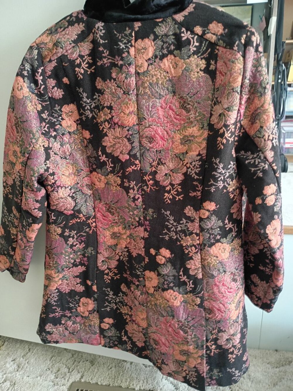 3/4 Brocade Jacket - Picture 2 of 2